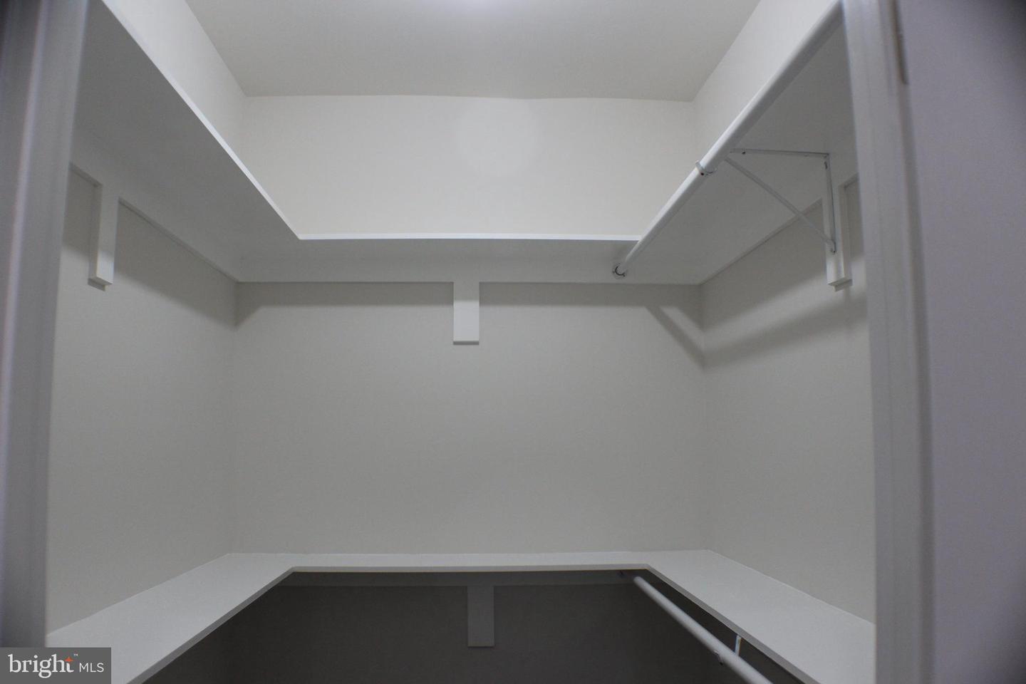 6263 TRUXTON CT, MOUNT JACKSON, Virginia 22842, 3 Bedrooms Bedrooms, 3 Rooms Rooms,2 BathroomsBathrooms,Residential,For sale,6263 TRUXTON CT,VASH2010154 MLS # VASH2010154