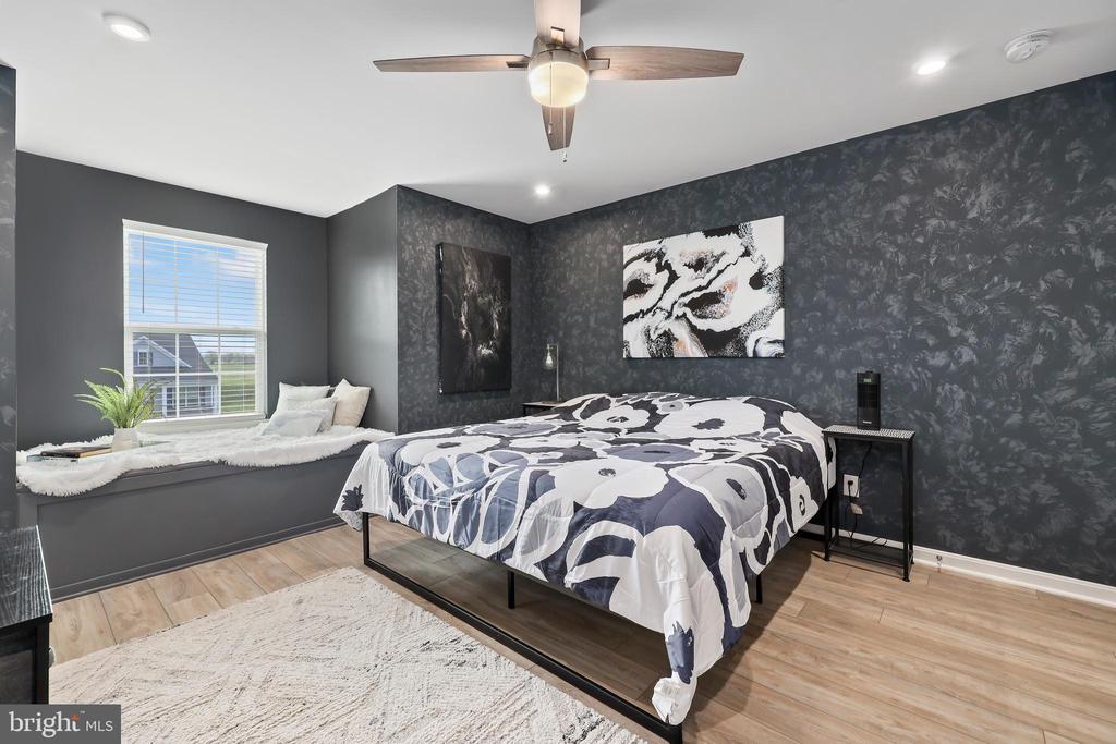 10102 PREMIER ST, FREDERICKSBURG, Virginia 22408, 7 Bedrooms Bedrooms, ,5 BathroomsBathrooms,Residential,10102 PREMIER ST,VASP2032164 MLS # VASP2032164