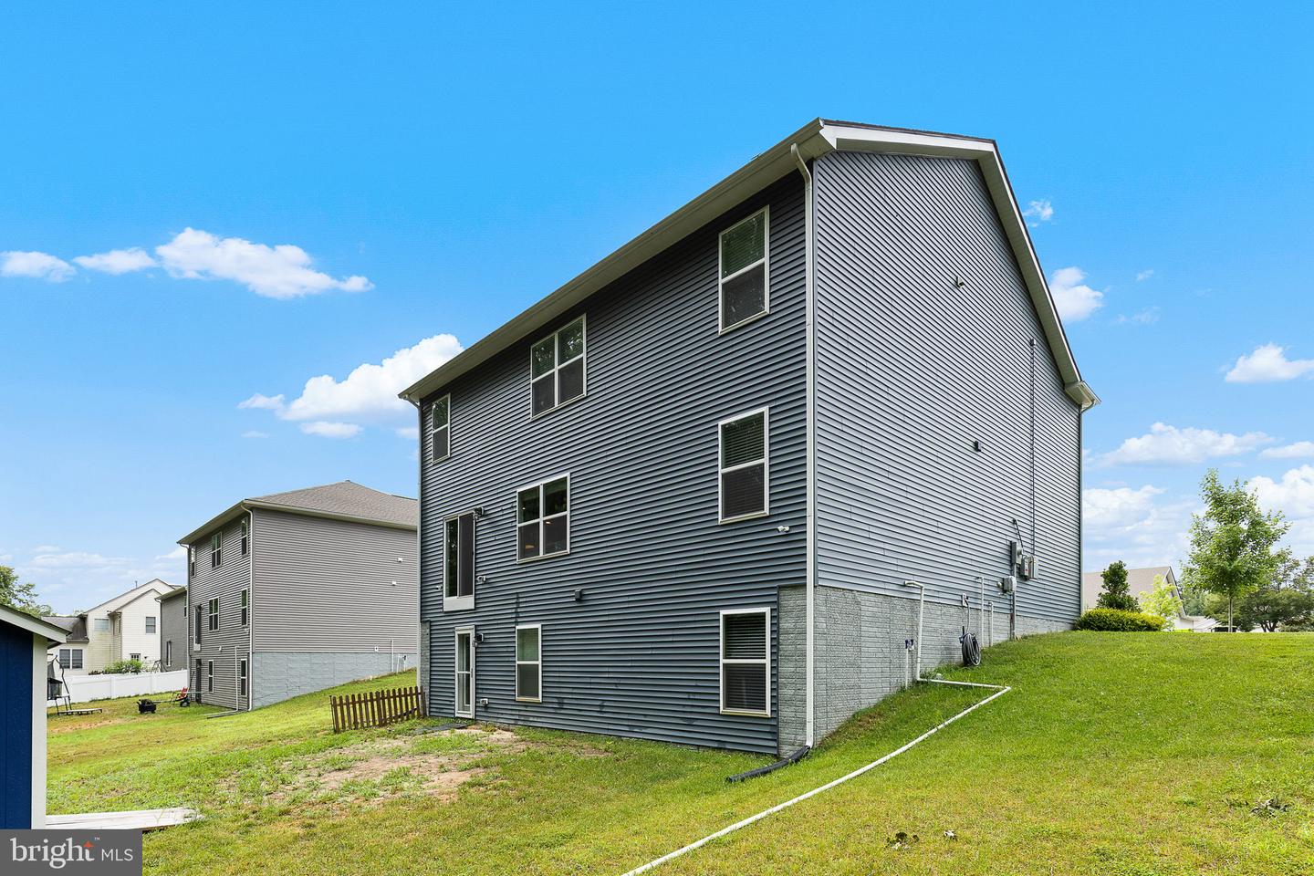 17495 JACKSON DR, BOWLING GREEN, Virginia 22427, 6 Bedrooms Bedrooms, ,4 BathroomsBathrooms,Residential,For sale,17495 JACKSON DR,VACV2007510 MLS # VACV2007510