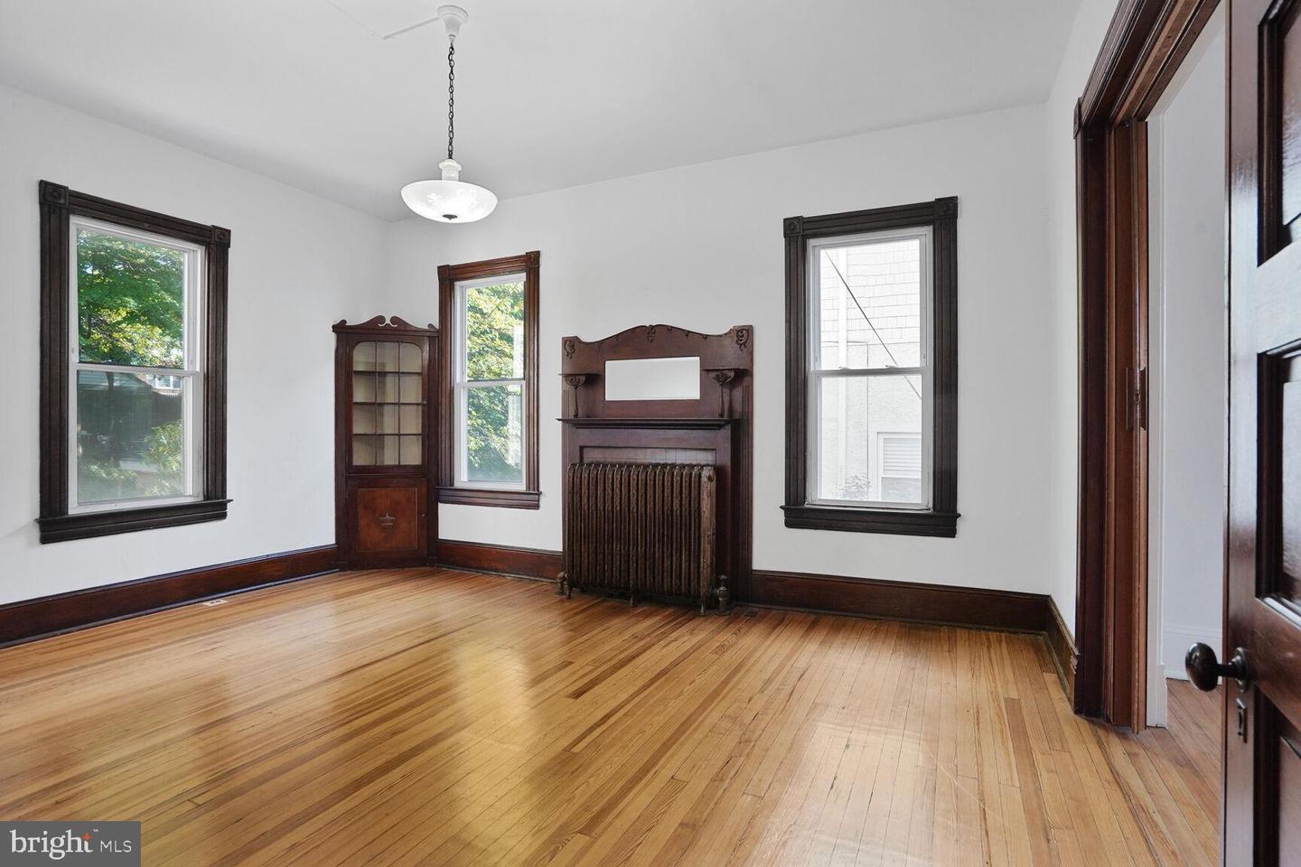 1033 NEWTON ST NE, WASHINGTON, District Of Columbia 20017, 8 Bedrooms Bedrooms, ,3 BathroomsBathrooms,Residential,For sale,1033 NEWTON ST NE,DCDC2190418 MLS # DCDC2190418