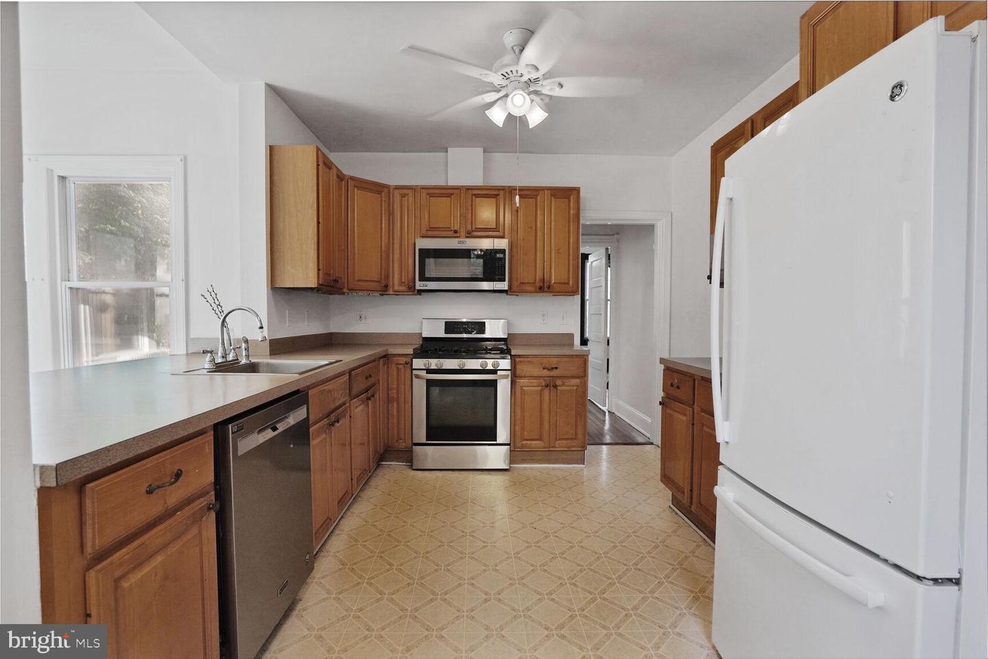 1033 NEWTON ST NE, WASHINGTON, District Of Columbia 20017, 8 Bedrooms Bedrooms, ,3 BathroomsBathrooms,Residential,For sale,1033 NEWTON ST NE,DCDC2190418 MLS # DCDC2190418
