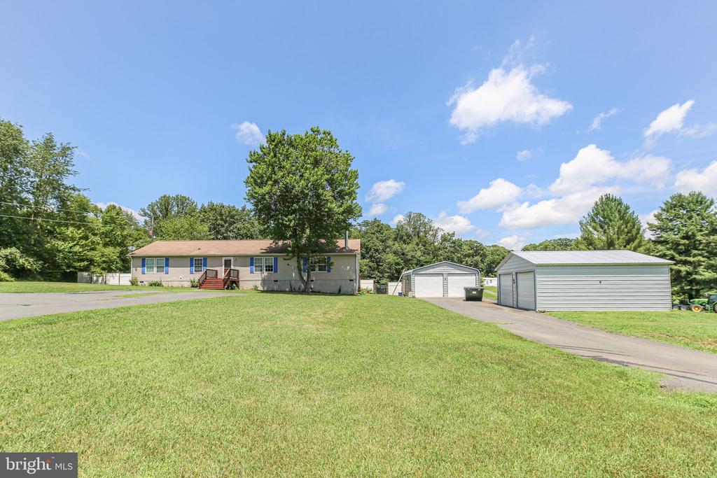 4253 ROLLING HILLS DR, CULPEPER, Virginia 22701, 4 Bedrooms Bedrooms, ,2 BathroomsBathrooms,Residential,4253 ROLLING HILLS DR,VAOR2010138 MLS # VAOR2010138
