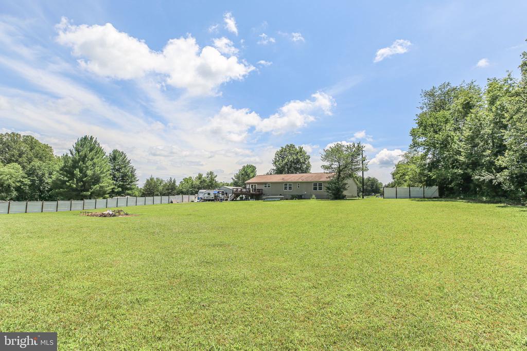 4253 ROLLING HILLS DR, CULPEPER, Virginia 22701, 4 Bedrooms Bedrooms, ,2 BathroomsBathrooms,Residential,4253 ROLLING HILLS DR,VAOR2010138 MLS # VAOR2010138