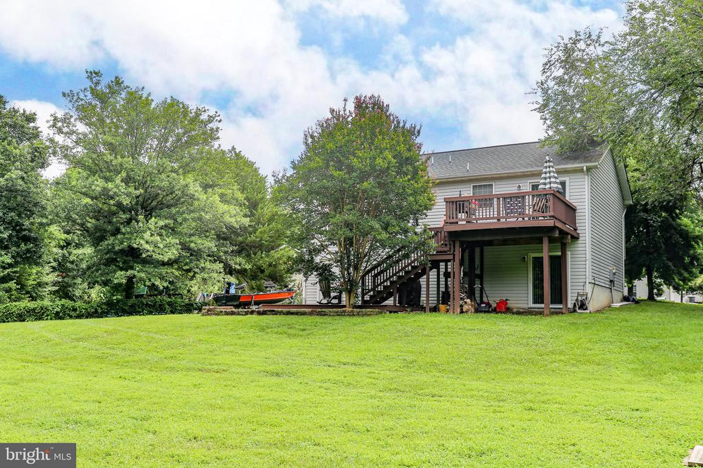 10708 LIVE OAK CT, FREDERICKSBURG, Virginia 22407, 4 Bedrooms Bedrooms, ,3 BathroomsBathrooms,Residential,10708 LIVE OAK CT,VASP2034584 MLS # VASP2034584