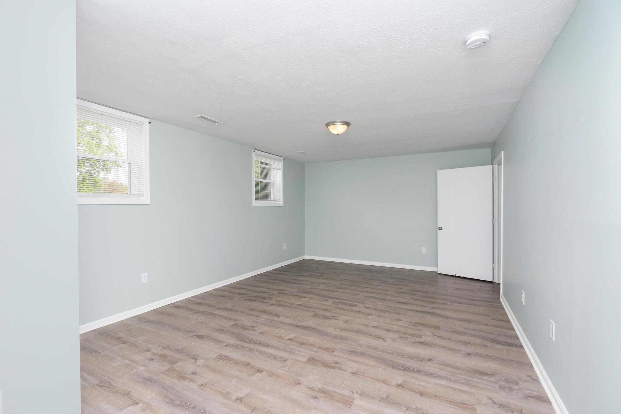 402 MARSHALL ST, STAUNTON, Virginia 24401, 4 Bedrooms Bedrooms, ,3 BathroomsBathrooms,Residential,402 MARSHALL ST,663614 MLS # 663614