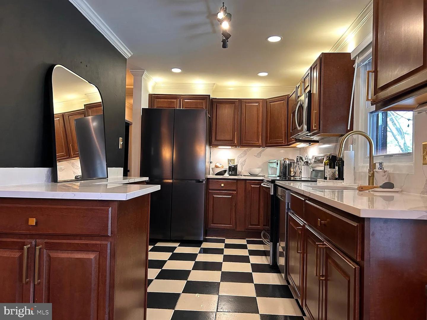 7910 BAYBERRY DR, ALEXANDRIA, Virginia 22306, 4 Bedrooms Bedrooms, ,2 BathroomsBathrooms,Residential,For sale,7910 BAYBERRY DR,VAFX2234422 MLS # VAFX2234422