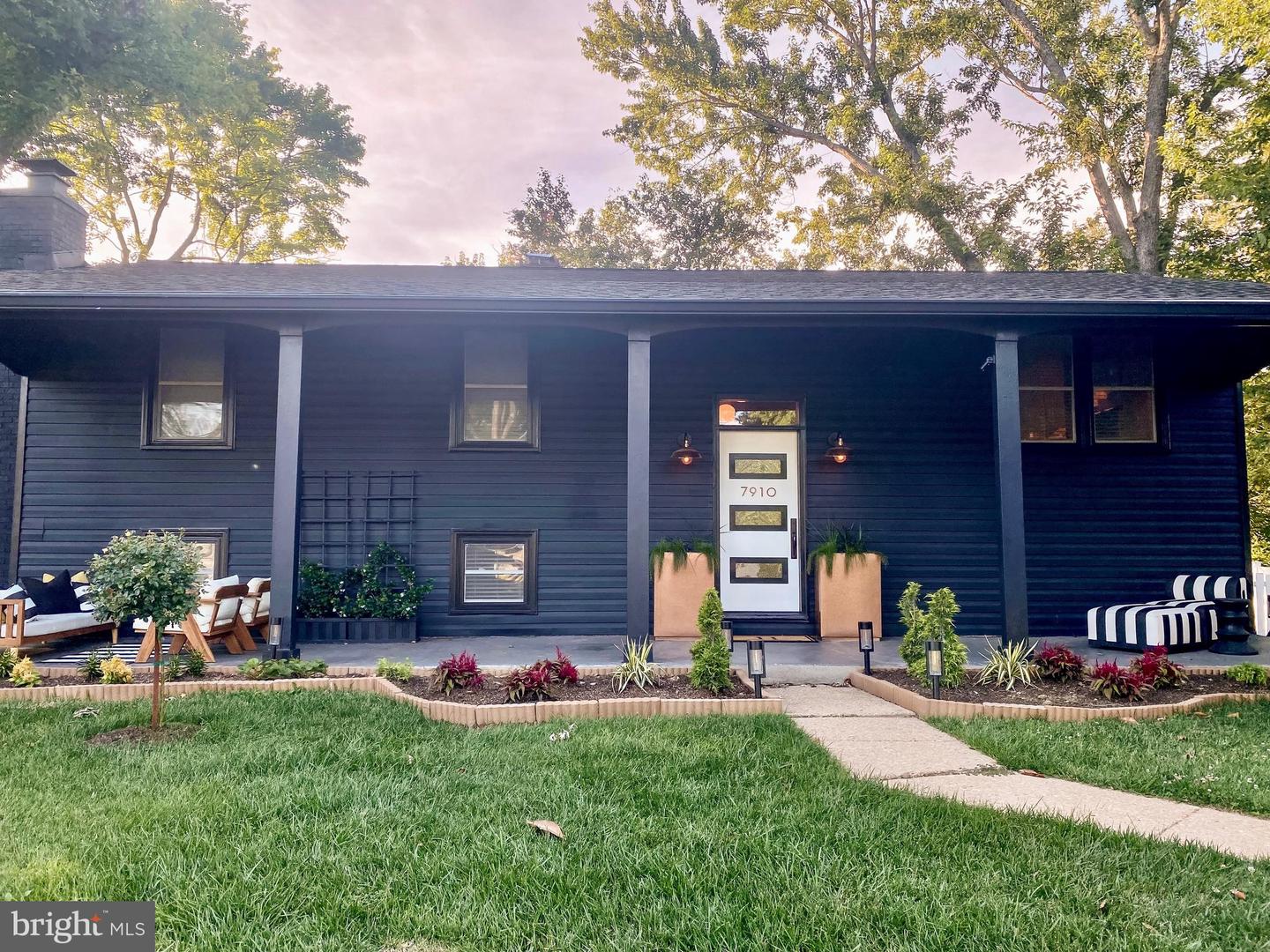 7910 BAYBERRY DR, ALEXANDRIA, Virginia 22306, 4 Bedrooms Bedrooms, ,2 BathroomsBathrooms,Residential,For sale,7910 BAYBERRY DR,VAFX2234422 MLS # VAFX2234422