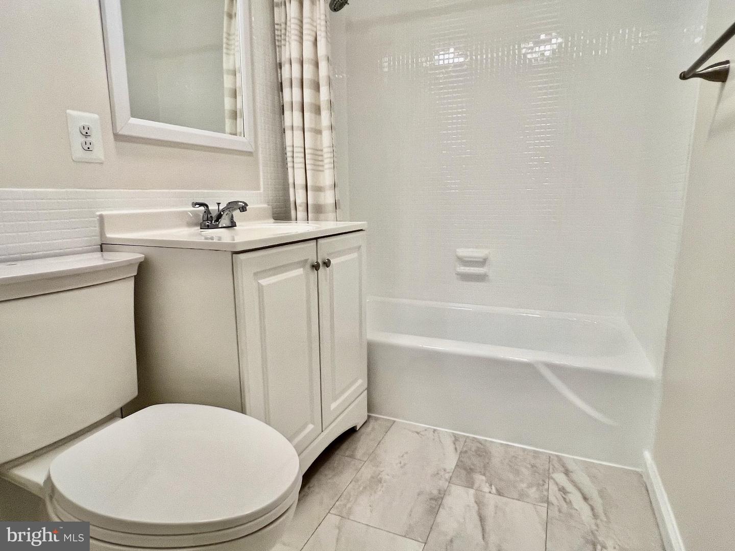 430 M ST SW #N203, WASHINGTON, District Of Columbia 20024, ,1 BathroomBathrooms,Residential,For sale,430 M ST SW #N203,DCDC2197688 MLS # DCDC2197688