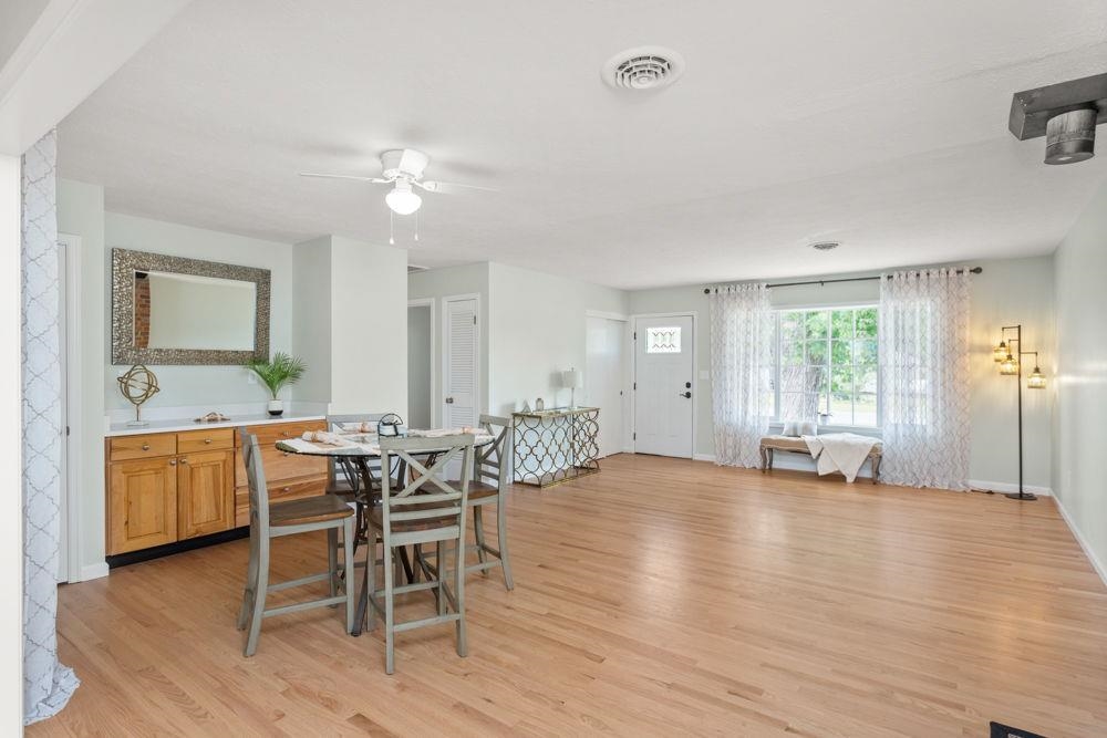 between kitchen and living room