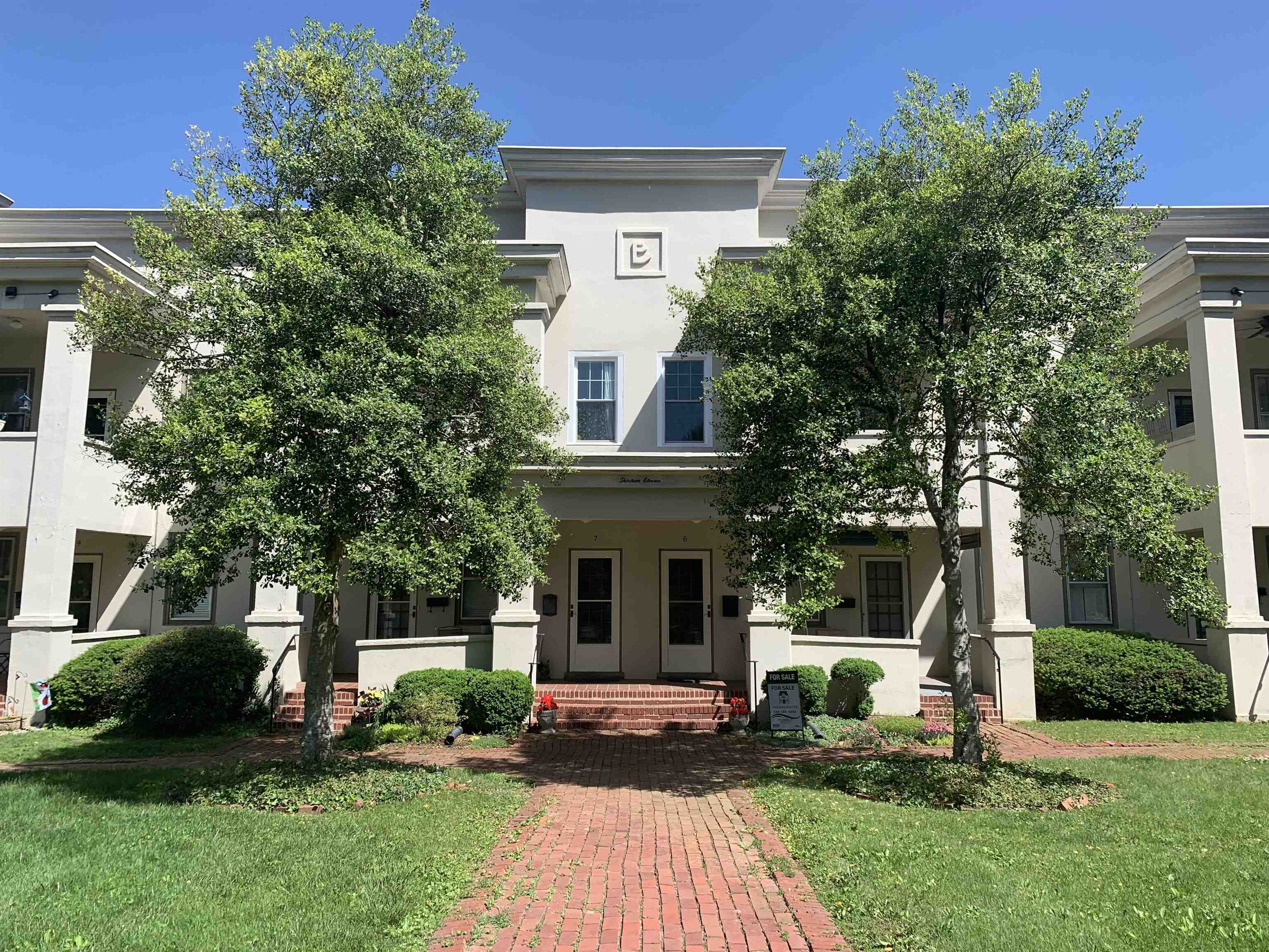 1311 NORTH AUGUSTA ST, STAUNTON, Virginia 24401, 3 Bedrooms Bedrooms, ,1 BathroomBathrooms,Residential,1311 NORTH AUGUSTA ST,664687 MLS # 664687