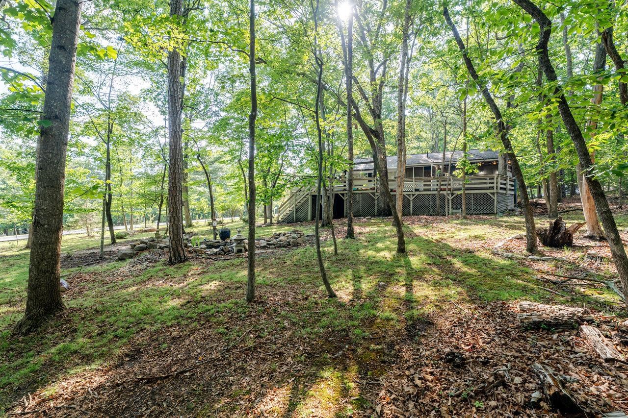 2490 HOPKINS DR, MCGAHEYSVILLE, Virginia 22840, 3 Bedrooms Bedrooms, ,2 BathroomsBathrooms,Residential,2490 HOPKINS DR,666546 MLS # 666546