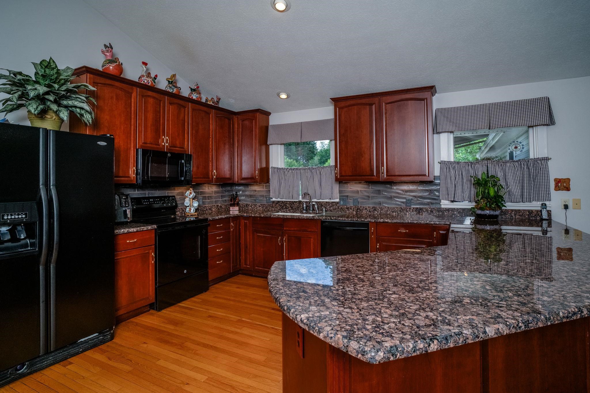 16540 STONEY LEA LN, ELKTON, Virginia 22827, 6 Bedrooms Bedrooms, ,3 BathroomsBathrooms,Residential,16540 STONEY LEA LN,666558 MLS # 666558