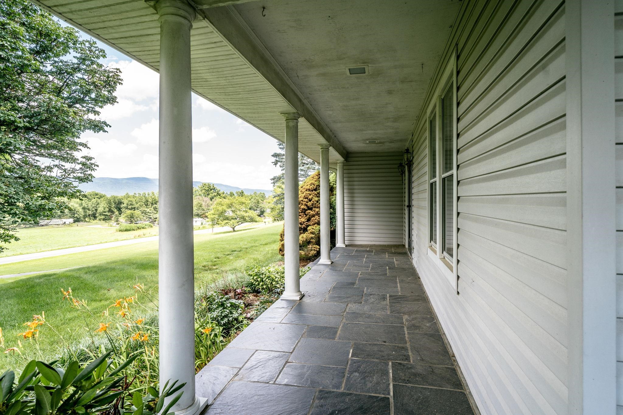 16540 STONEY LEA LN, ELKTON, Virginia 22827, 6 Bedrooms Bedrooms, ,3 BathroomsBathrooms,Residential,16540 STONEY LEA LN,666558 MLS # 666558