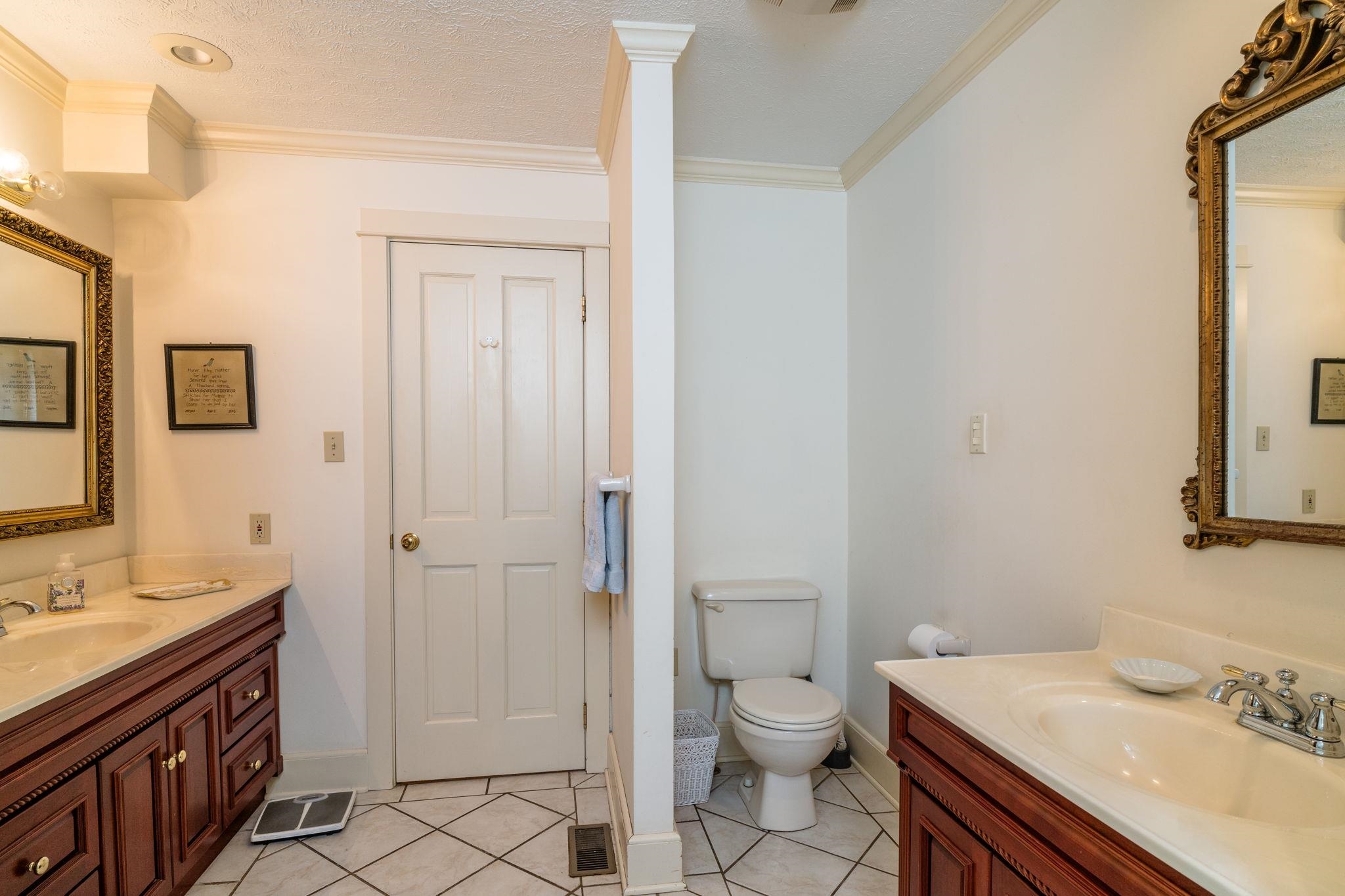 16540 STONEY LEA LN, ELKTON, Virginia 22827, 6 Bedrooms Bedrooms, ,3 BathroomsBathrooms,Residential,16540 STONEY LEA LN,666558 MLS # 666558