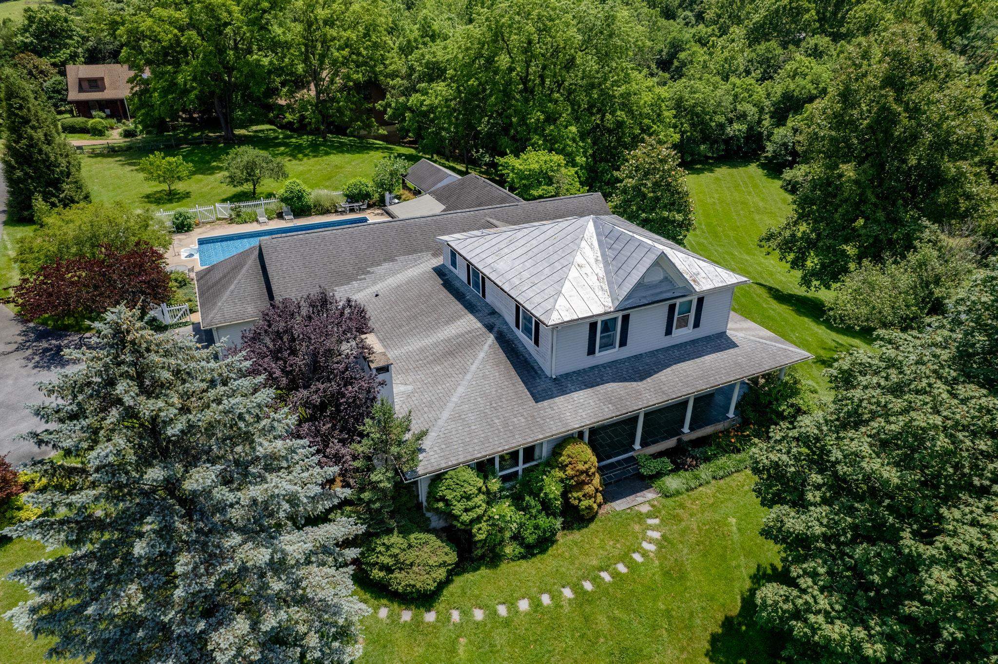 16540 STONEY LEA LN, ELKTON, Virginia 22827, 6 Bedrooms Bedrooms, ,3 BathroomsBathrooms,Residential,16540 STONEY LEA LN,666558 MLS # 666558