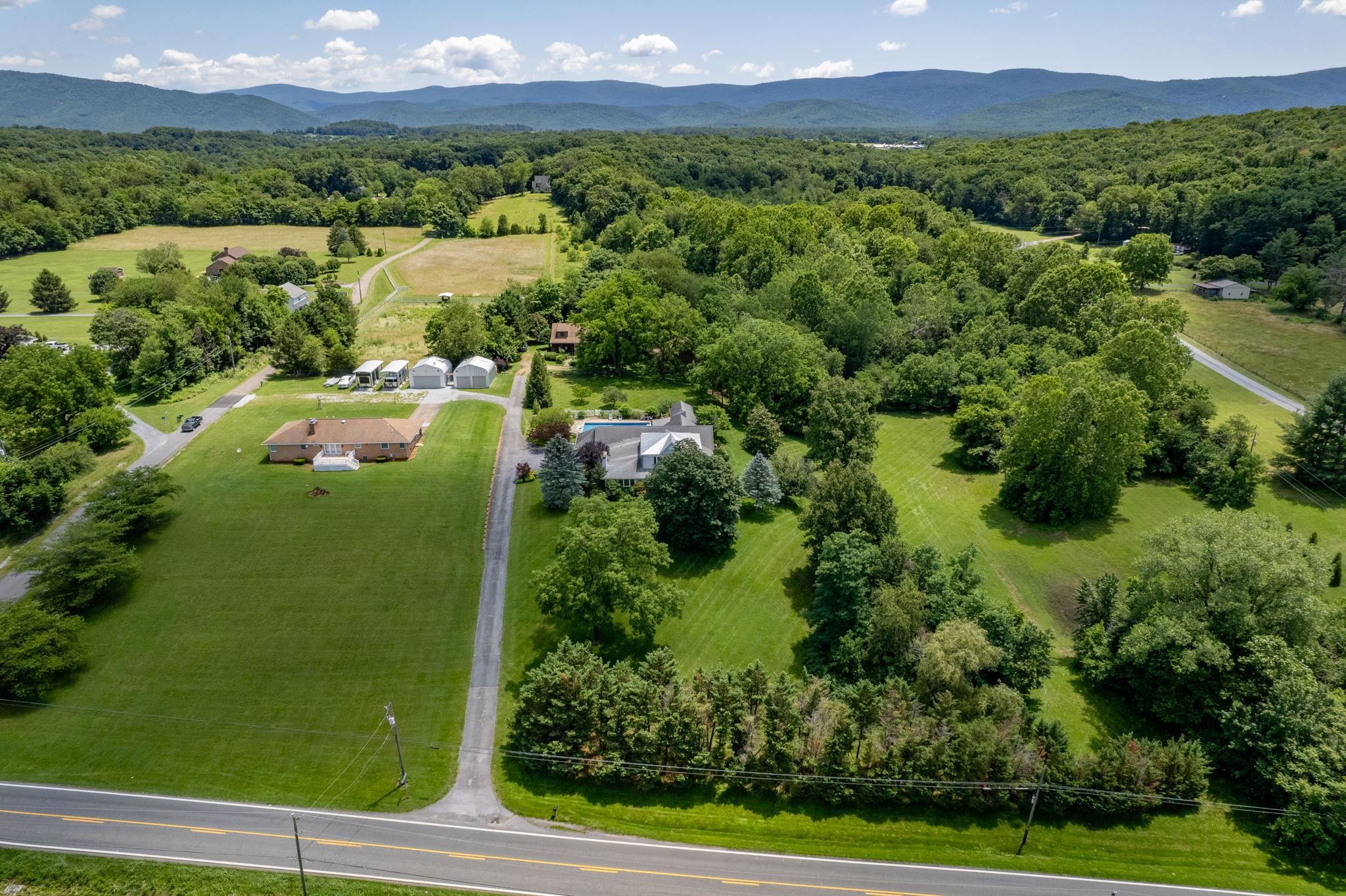 16540 STONEY LEA LN, ELKTON, Virginia 22827, 6 Bedrooms Bedrooms, ,3 BathroomsBathrooms,Residential,16540 STONEY LEA LN,666558 MLS # 666558