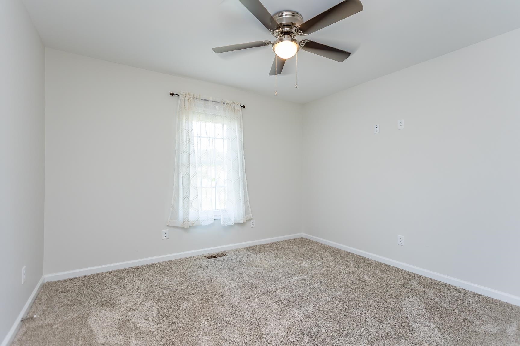 501 11TH ST, GROTTOES, Virginia 24441, 3 Bedrooms Bedrooms, ,2 BathroomsBathrooms,Residential,501 11TH ST,666561 MLS # 666561