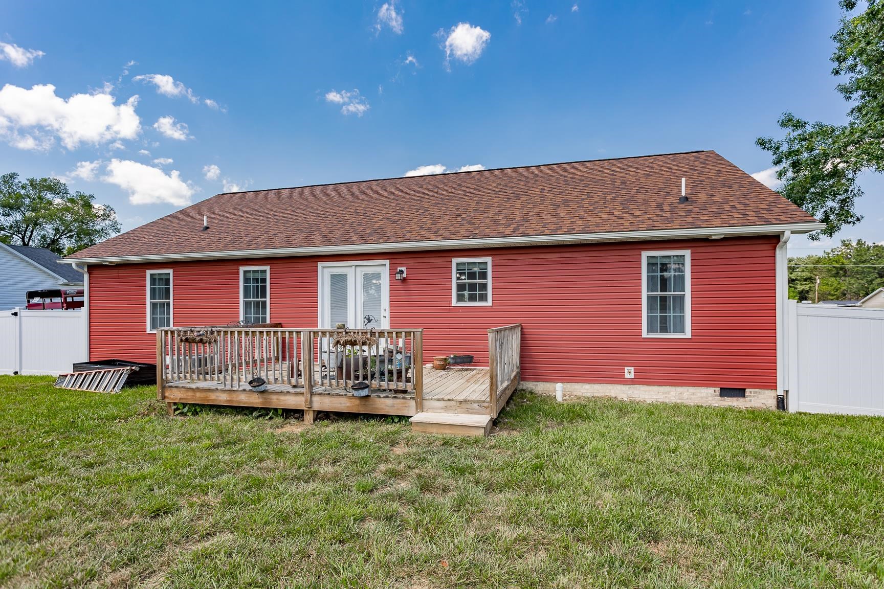 501 11TH ST, GROTTOES, Virginia 24441, 3 Bedrooms Bedrooms, ,2 BathroomsBathrooms,Residential,501 11TH ST,666561 MLS # 666561