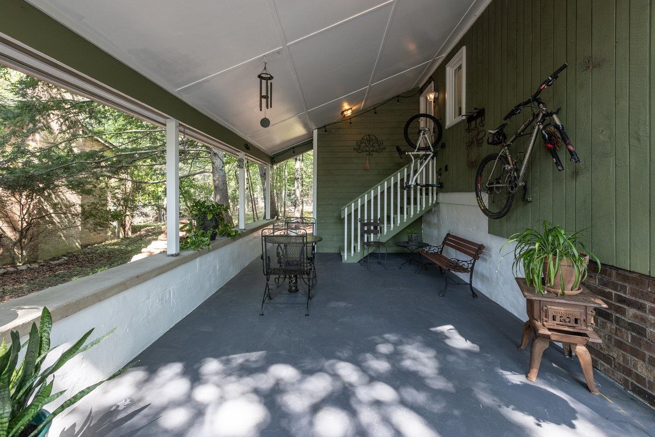 138 HARTMAN CT, MCGAHEYSVILLE, Virginia 22840, 3 Bedrooms Bedrooms, ,2 BathroomsBathrooms,Residential,138 HARTMAN CT,666563 MLS # 666563