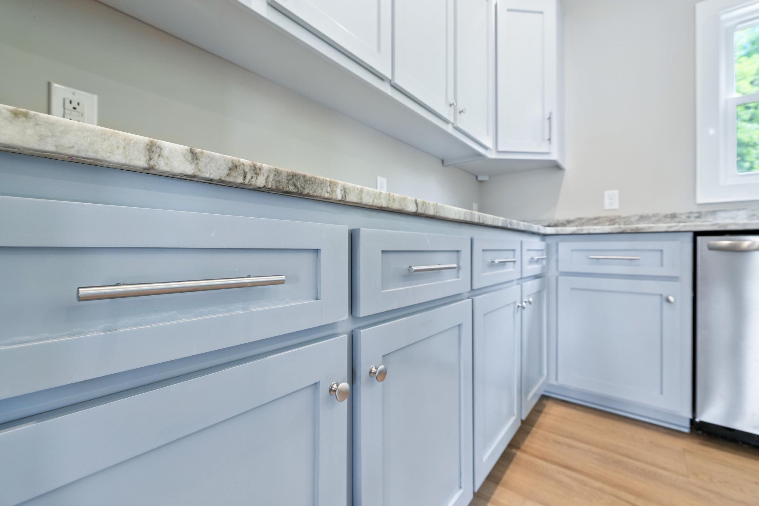 43 MCILWEE LN, STAUNTON, Virginia 24401, 4 Bedrooms Bedrooms, ,3 BathroomsBathrooms,Residential,43 Mcilwee Lane, Staunton VA 24401,43 MCILWEE LN,666564 MLS # 666564
