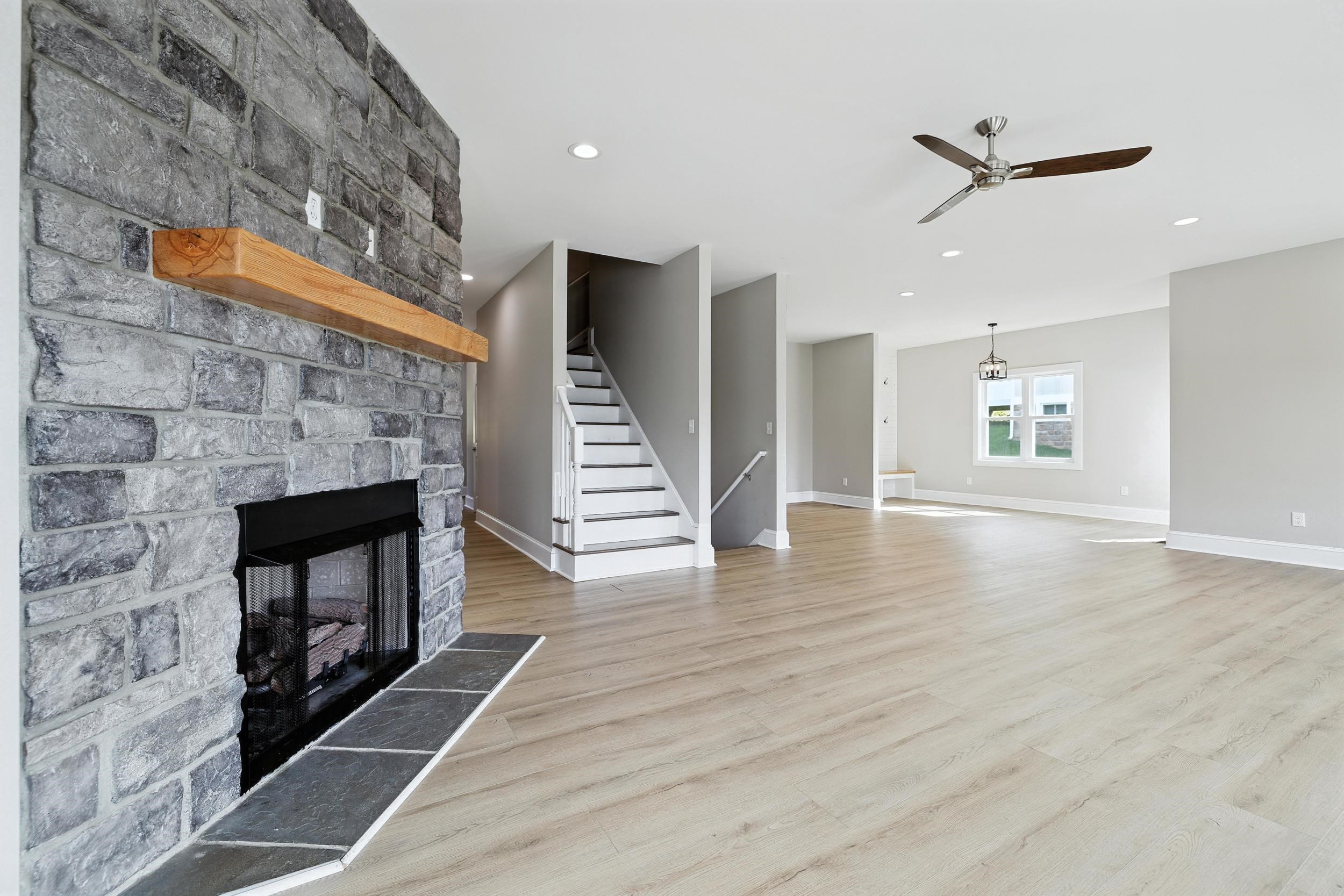 43 MCILWEE LN, STAUNTON, Virginia 24401, 4 Bedrooms Bedrooms, ,3 BathroomsBathrooms,Residential,43 Mcilwee Lane, Staunton VA 24401,43 MCILWEE LN,666564 MLS # 666564