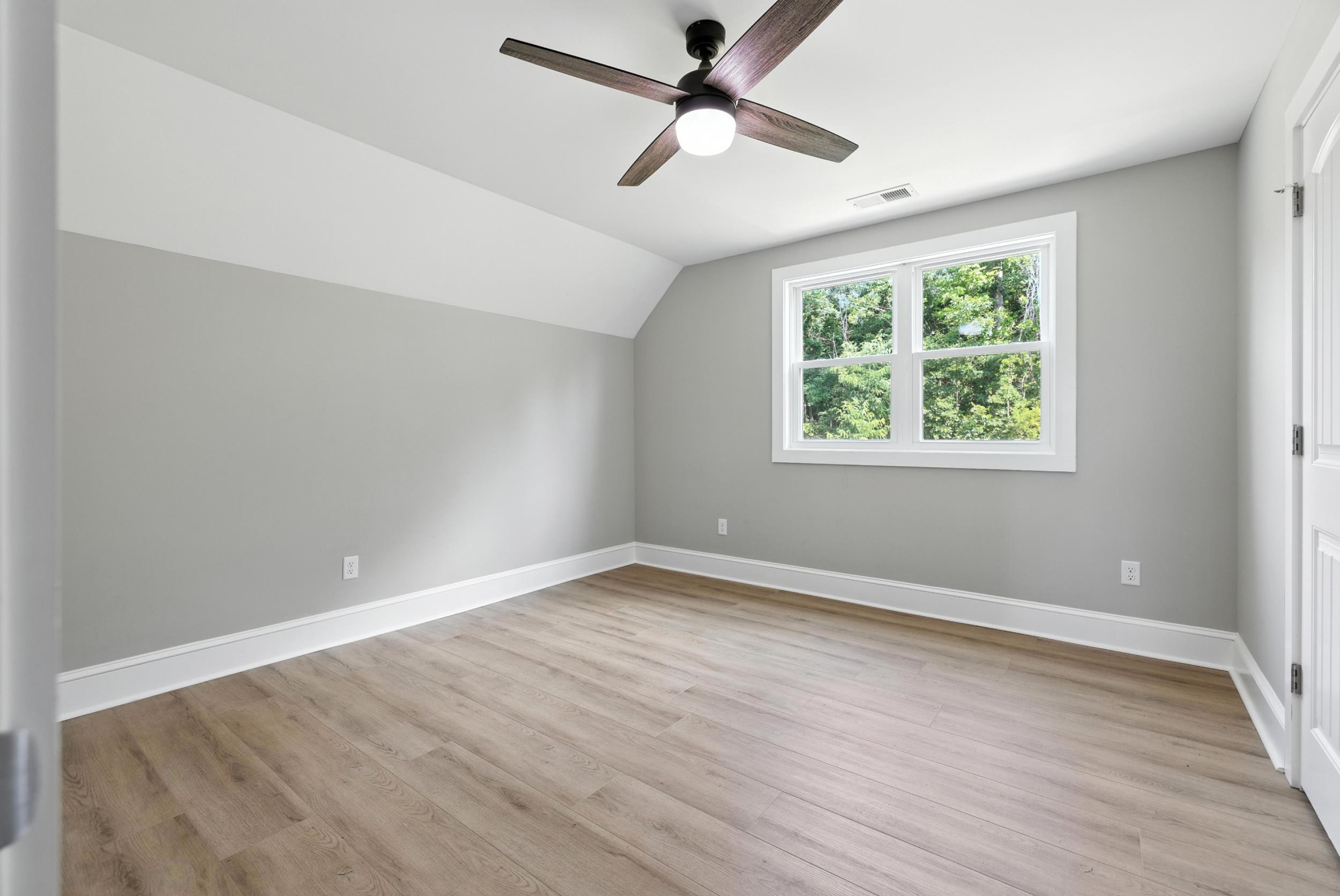 43 MCILWEE LN, STAUNTON, Virginia 24401, 4 Bedrooms Bedrooms, ,3 BathroomsBathrooms,Residential,43 Mcilwee Lane, Staunton VA 24401,43 MCILWEE LN,666564 MLS # 666564