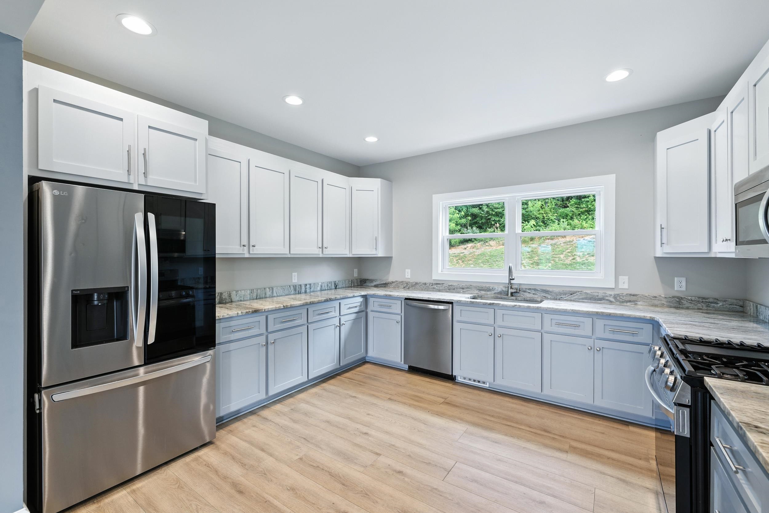 43 MCILWEE LN, STAUNTON, Virginia 24401, 4 Bedrooms Bedrooms, ,3 BathroomsBathrooms,Residential,43 Mcilwee Lane, Staunton VA 24401,43 MCILWEE LN,666564 MLS # 666564