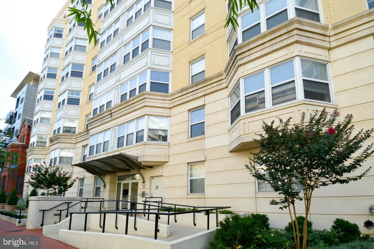 1111 11TH ST NW #307, WASHINGTON, District Of Columbia 20001, 2 Bedrooms Bedrooms, ,2 BathroomsBathrooms,Residential,For sale,1111 11TH ST NW #307,DCDC2202802 MLS # DCDC2202802
