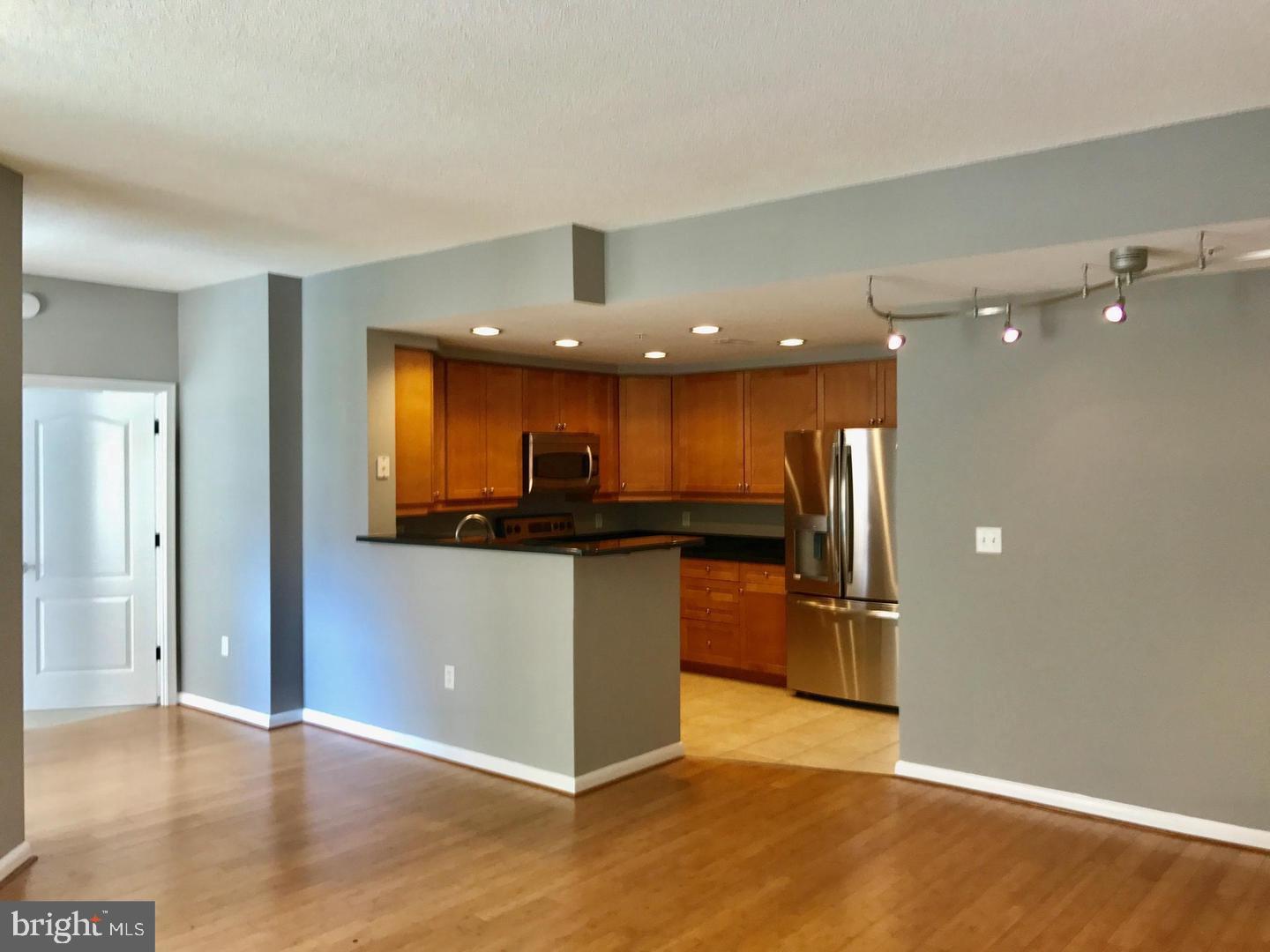 1111 11TH ST NW #307, WASHINGTON, District Of Columbia 20001, 2 Bedrooms Bedrooms, ,2 BathroomsBathrooms,Residential,For sale,1111 11TH ST NW #307,DCDC2202802 MLS # DCDC2202802