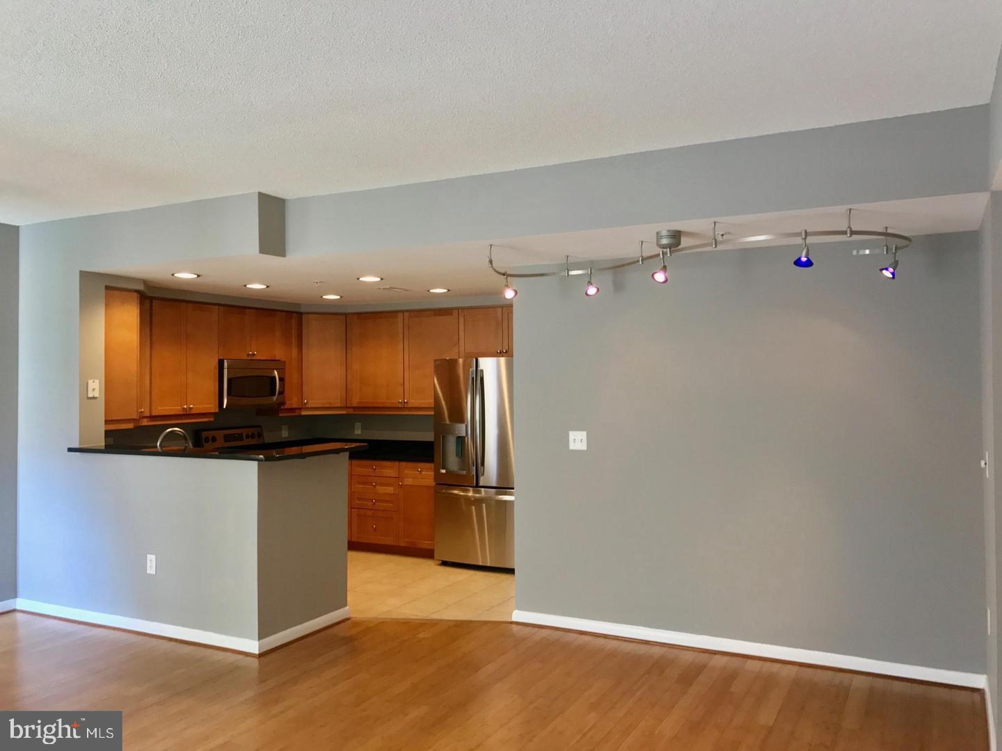1111 11TH ST NW #307, WASHINGTON, District Of Columbia 20001, 2 Bedrooms Bedrooms, ,2 BathroomsBathrooms,Residential,For sale,1111 11TH ST NW #307,DCDC2202802 MLS # DCDC2202802