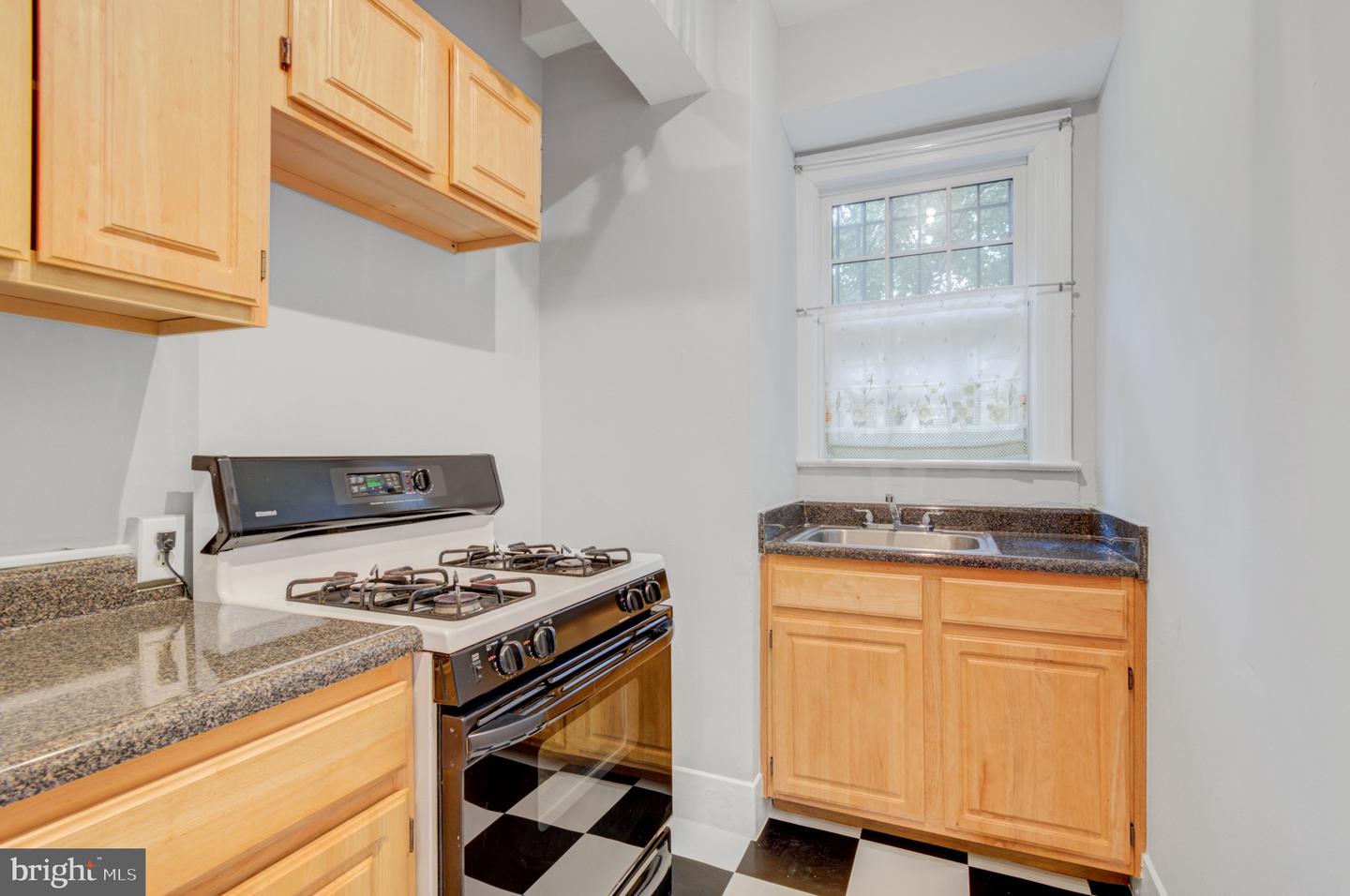 3024 TILDEN ST NW ##6, WASHINGTON, District Of Columbia 20008, 1 Bedroom Bedrooms, ,1 BathroomBathrooms,Residential,For sale,3024 TILDEN ST NW ##6,DCDC2204204 MLS # DCDC2204204