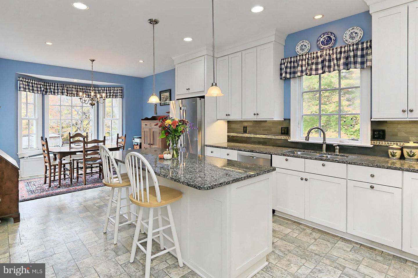 11208 W MONTPELIER RD, GREAT FALLS, Virginia 22066, 4 Bedrooms Bedrooms, ,3 BathroomsBathrooms,Residential,For sale,11208 W MONTPELIER RD,VAFX2246040 MLS # VAFX2246040