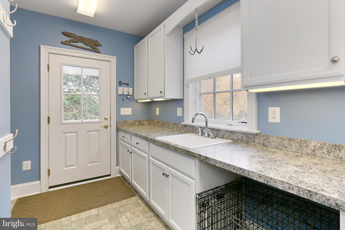 11208 W MONTPELIER RD, GREAT FALLS, Virginia 22066, 4 Bedrooms Bedrooms, ,3 BathroomsBathrooms,Residential,For sale,11208 W MONTPELIER RD,VAFX2246040 MLS # VAFX2246040