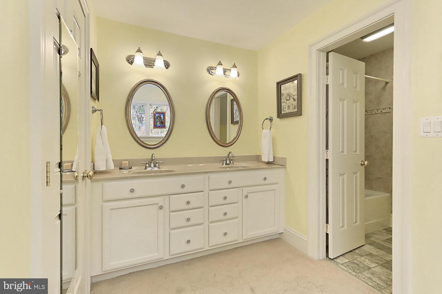 11208 W MONTPELIER RD, GREAT FALLS, Virginia 22066, 4 Bedrooms Bedrooms, ,3 BathroomsBathrooms,Residential,For sale,11208 W MONTPELIER RD,VAFX2246040 MLS # VAFX2246040
