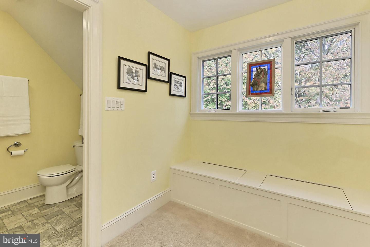11208 W MONTPELIER RD, GREAT FALLS, Virginia 22066, 4 Bedrooms Bedrooms, ,3 BathroomsBathrooms,Residential,For sale,11208 W MONTPELIER RD,VAFX2246040 MLS # VAFX2246040
