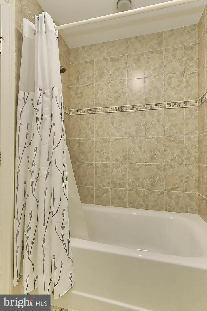 11208 W MONTPELIER RD, GREAT FALLS, Virginia 22066, 4 Bedrooms Bedrooms, ,3 BathroomsBathrooms,Residential,For sale,11208 W MONTPELIER RD,VAFX2246040 MLS # VAFX2246040