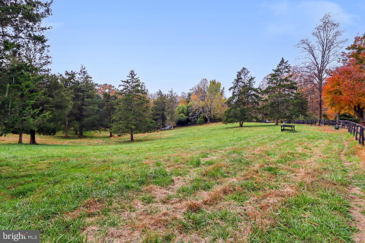 11208 W MONTPELIER RD, GREAT FALLS, Virginia 22066, 4 Bedrooms Bedrooms, ,3 BathroomsBathrooms,Residential,For sale,11208 W MONTPELIER RD,VAFX2246040 MLS # VAFX2246040