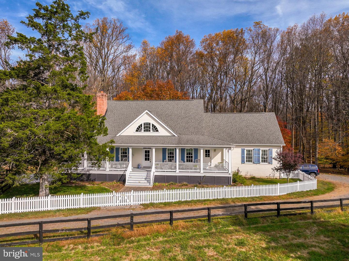 11208 W MONTPELIER RD, GREAT FALLS, Virginia 22066, 4 Bedrooms Bedrooms, ,3 BathroomsBathrooms,Residential,For sale,11208 W MONTPELIER RD,VAFX2246040 MLS # VAFX2246040