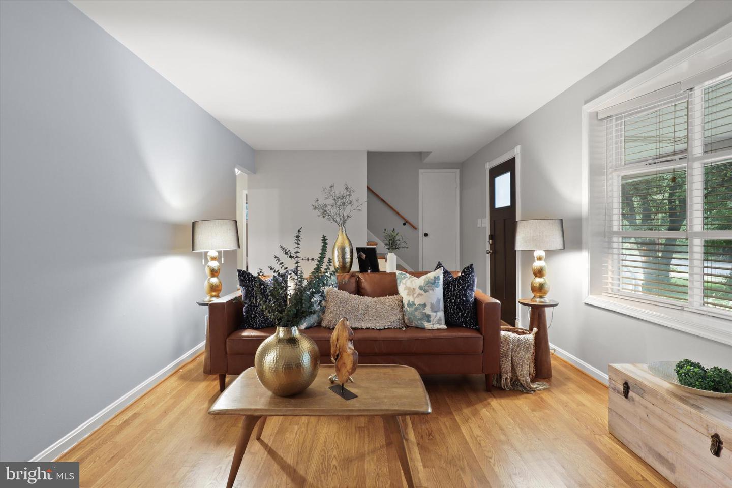 5304 KINGS PARK DR, SPRINGFIELD, Virginia 22151, 5 Bedrooms Bedrooms, ,2 BathroomsBathrooms,Residential,For sale,5304 KINGS PARK DR,VAFX2246930 MLS # VAFX2246930