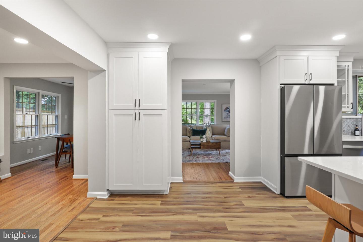 5304 KINGS PARK DR, SPRINGFIELD, Virginia 22151, 5 Bedrooms Bedrooms, ,2 BathroomsBathrooms,Residential,For sale,5304 KINGS PARK DR,VAFX2246930 MLS # VAFX2246930