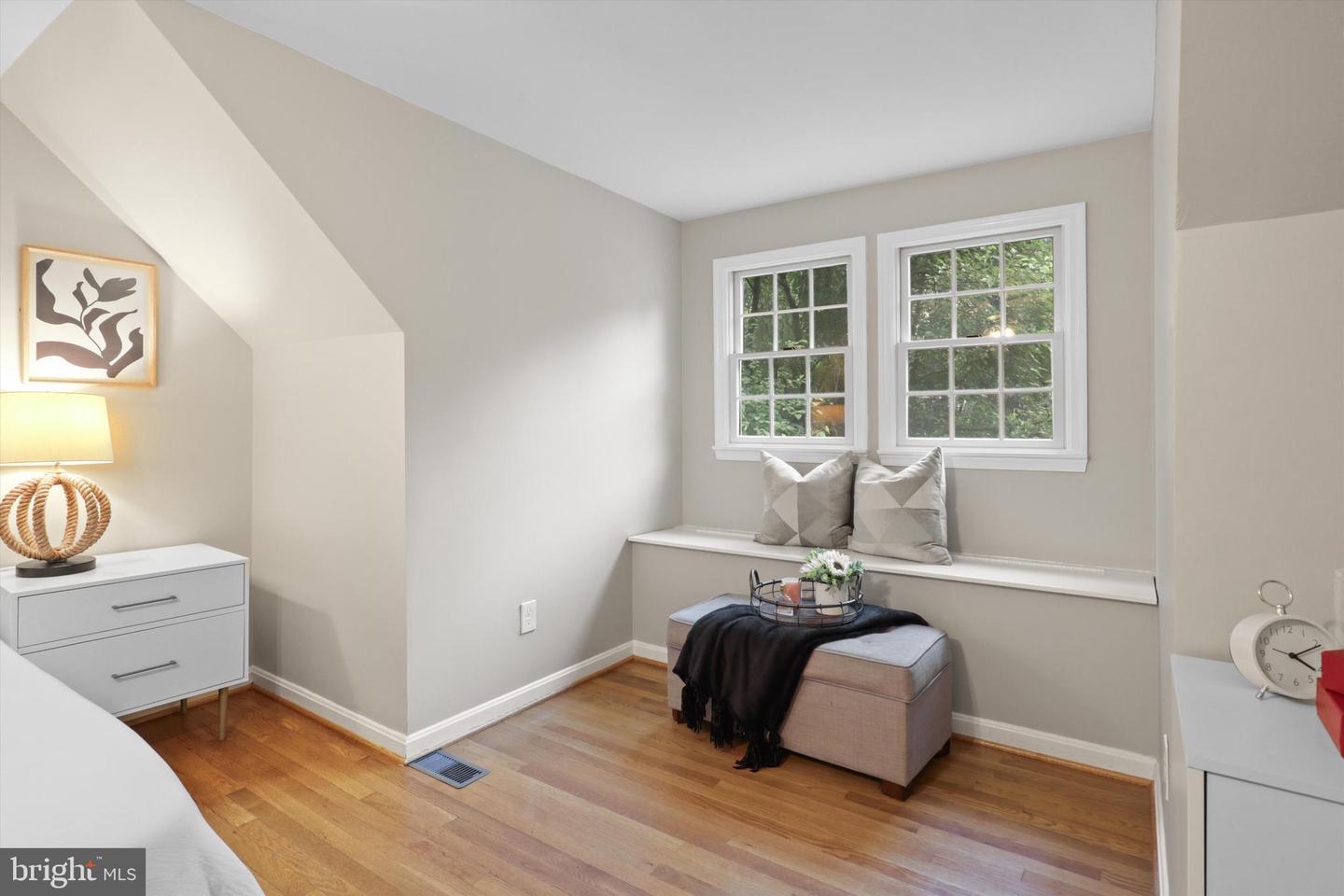 5304 KINGS PARK DR, SPRINGFIELD, Virginia 22151, 5 Bedrooms Bedrooms, ,2 BathroomsBathrooms,Residential,For sale,5304 KINGS PARK DR,VAFX2246930 MLS # VAFX2246930