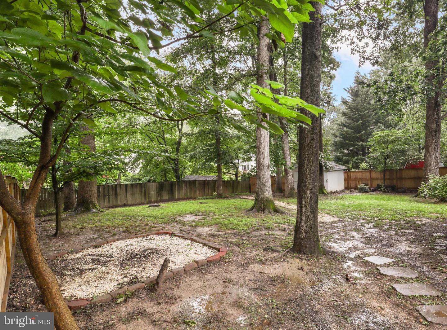 5304 KINGS PARK DR, SPRINGFIELD, Virginia 22151, 5 Bedrooms Bedrooms, ,2 BathroomsBathrooms,Residential,For sale,5304 KINGS PARK DR,VAFX2246930 MLS # VAFX2246930
