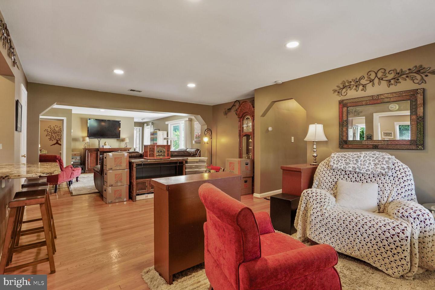 6012 BROOKLAND RD, ALEXANDRIA, Virginia 22310, 4 Bedrooms Bedrooms, ,2 BathroomsBathrooms,Residential,For sale,6012 BROOKLAND RD,VAFX2247242 MLS # VAFX2247242