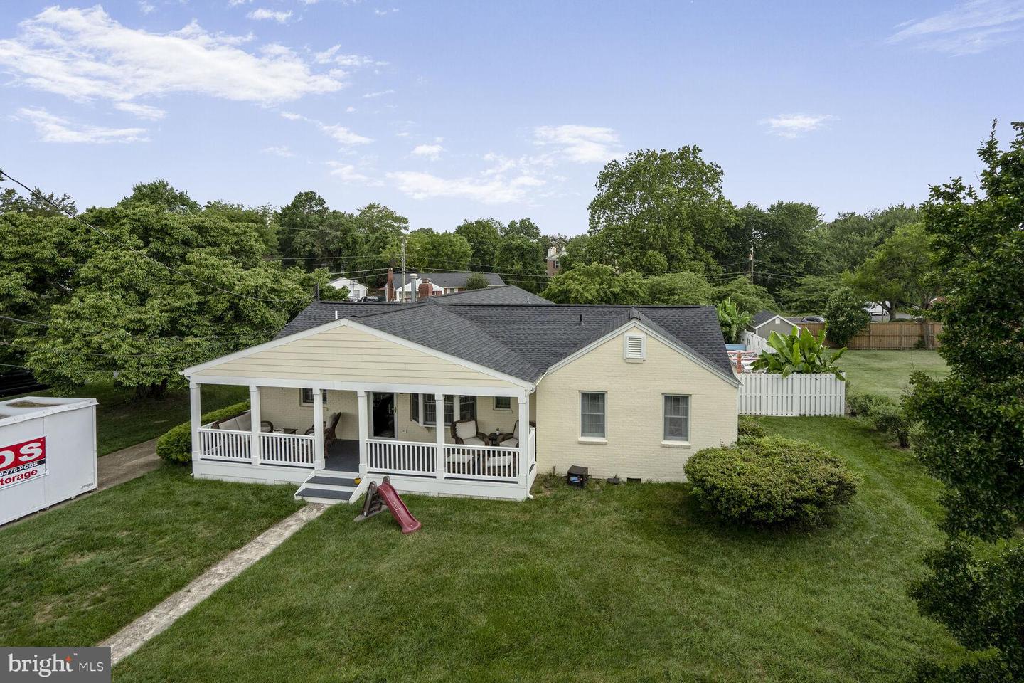 6012 BROOKLAND RD, ALEXANDRIA, Virginia 22310, 4 Bedrooms Bedrooms, ,2 BathroomsBathrooms,Residential,For sale,6012 BROOKLAND RD,VAFX2247242 MLS # VAFX2247242