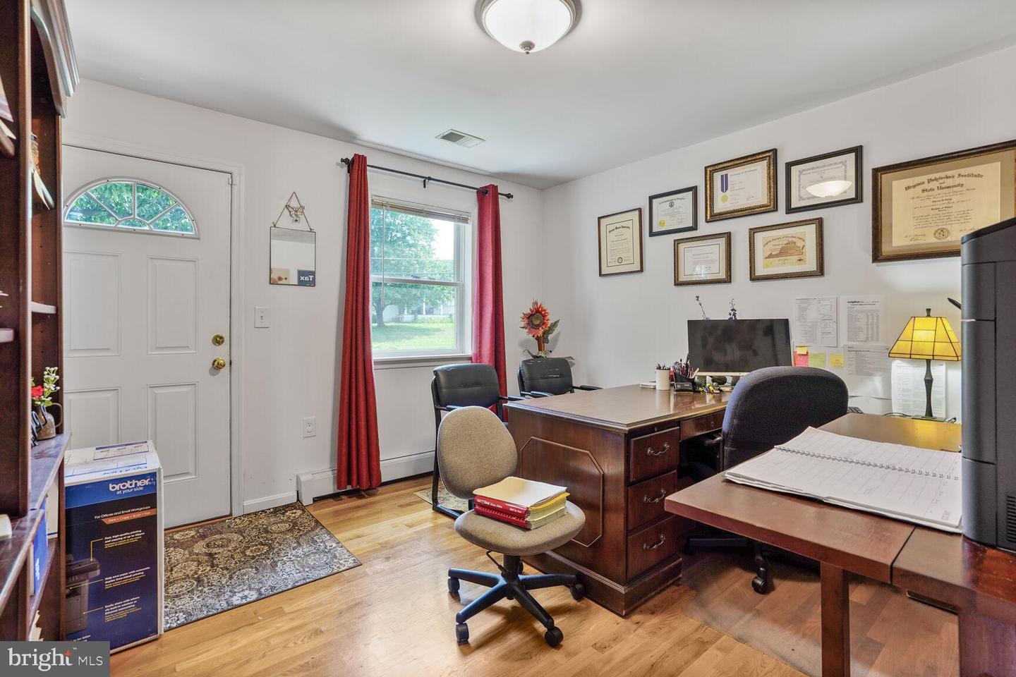 6012 BROOKLAND RD, ALEXANDRIA, Virginia 22310, 4 Bedrooms Bedrooms, ,2 BathroomsBathrooms,Residential,For sale,6012 BROOKLAND RD,VAFX2247242 MLS # VAFX2247242