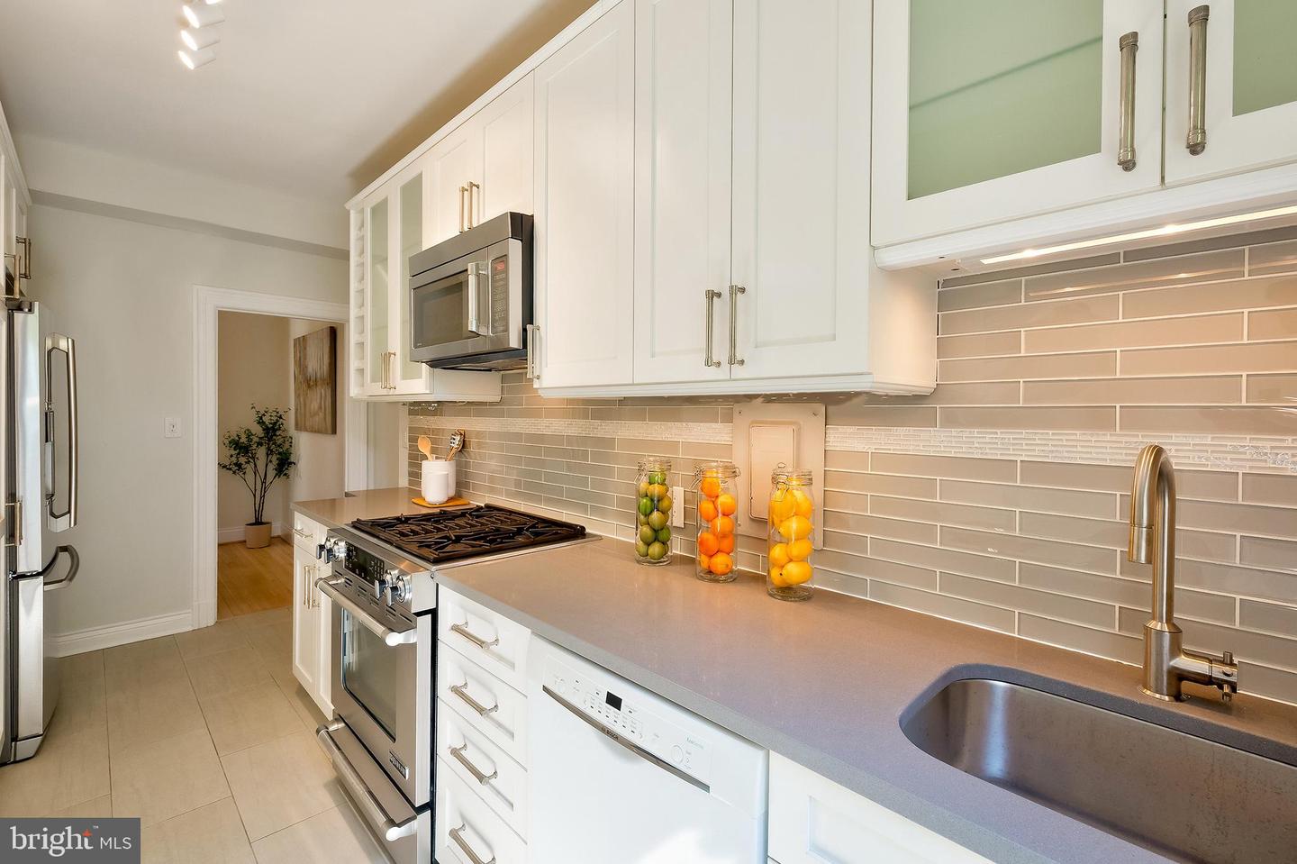 3100 CONNECTICUT AVE NW #434, WASHINGTON, District Of Columbia 20008, 1 Bedroom Bedrooms, ,1 BathroomBathrooms,Residential,For sale,3100 CONNECTICUT AVE NW #434,DCDC2206250 MLS # DCDC2206250