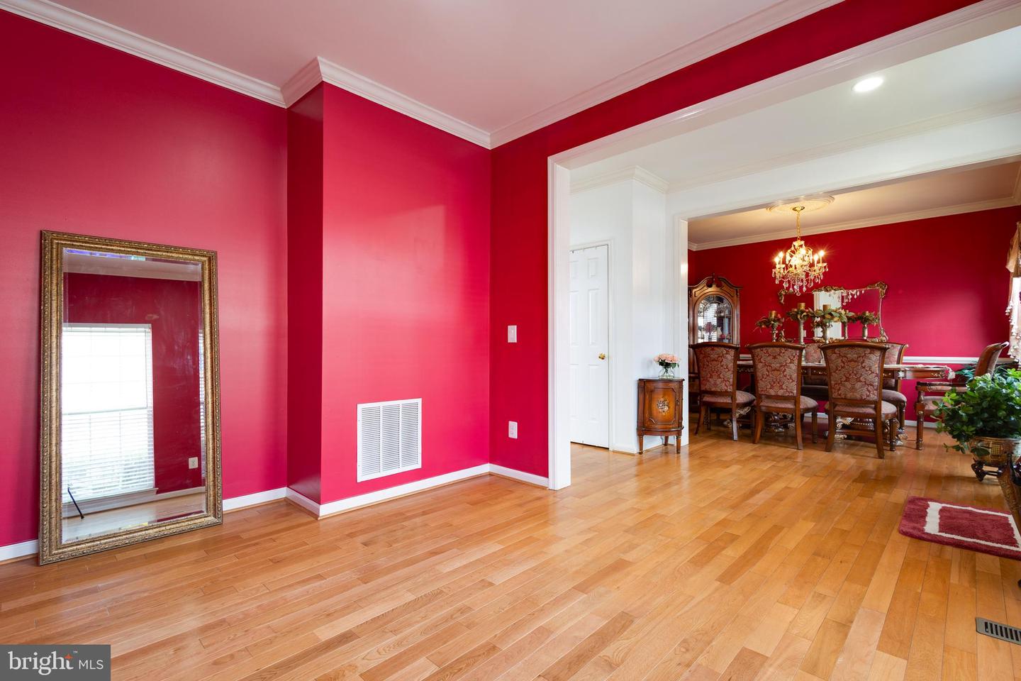6702 SELBOURNE LN, GAINESVILLE, Virginia 20155, 3 Bedrooms Bedrooms, ,3 BathroomsBathrooms,Residential,For sale,6702 SELBOURNE LN,VAPW2097434 MLS # VAPW2097434