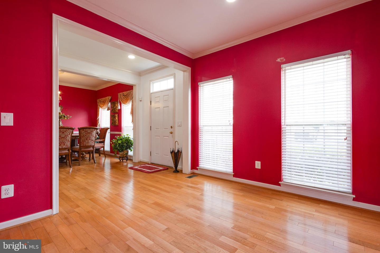 6702 SELBOURNE LN, GAINESVILLE, Virginia 20155, 3 Bedrooms Bedrooms, ,3 BathroomsBathrooms,Residential,For sale,6702 SELBOURNE LN,VAPW2097434 MLS # VAPW2097434