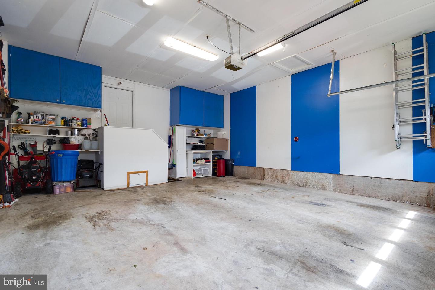 6702 SELBOURNE LN, GAINESVILLE, Virginia 20155, 3 Bedrooms Bedrooms, ,3 BathroomsBathrooms,Residential,For sale,6702 SELBOURNE LN,VAPW2097434 MLS # VAPW2097434