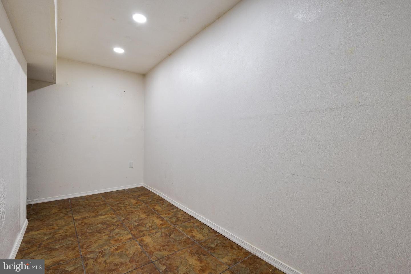6702 SELBOURNE LN, GAINESVILLE, Virginia 20155, 3 Bedrooms Bedrooms, ,3 BathroomsBathrooms,Residential,For sale,6702 SELBOURNE LN,VAPW2097434 MLS # VAPW2097434
